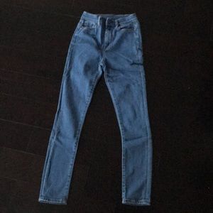 High Rise Jeans
